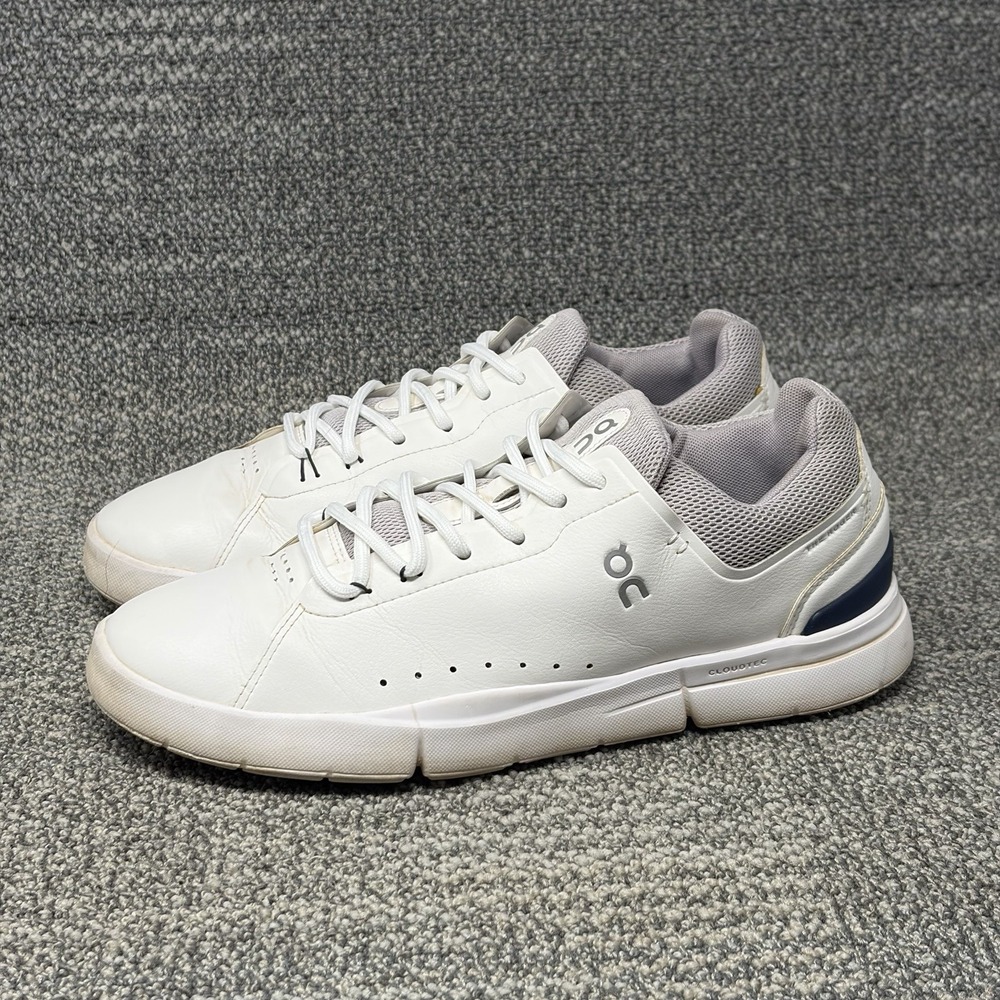 On The Roger Advantage Women's 9.5 White Navy Leather CloudTec Tennis Shoes
